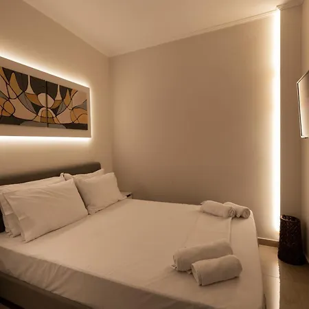 Urban Luxury By Infox Suites Thessaloniki Exterior photo